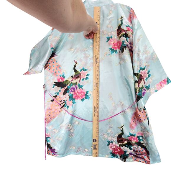Kimono Robe OS Women Short Light Blue Pink Peach Purple Peacocks Flowers Silky - Picture 8 of 8